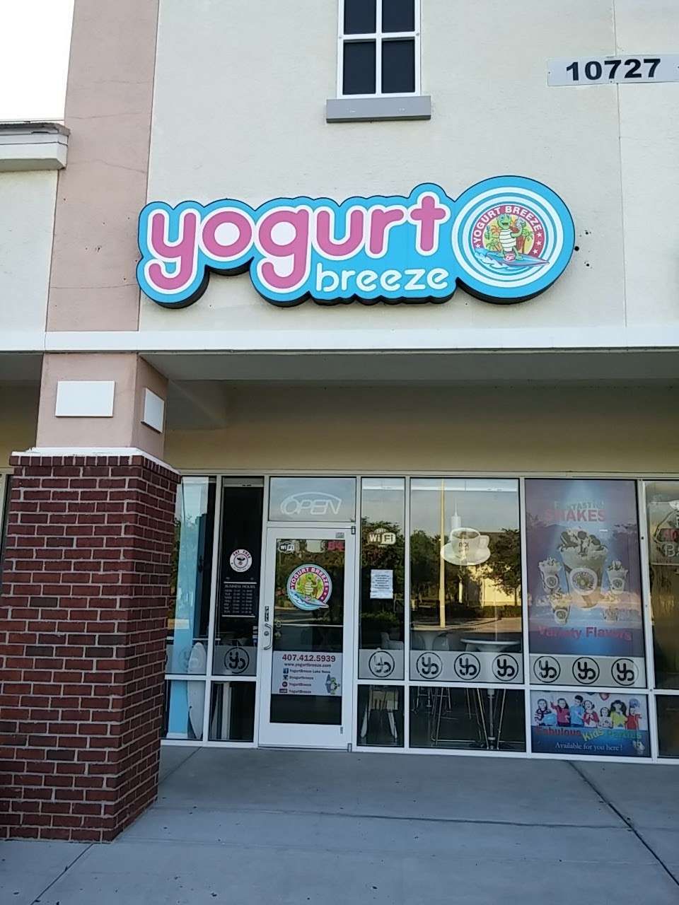 Yogurt Breeze | 10727 Narcoossee Rd #4, Orlando, FL 32832 | Phone: (407) 412-5939