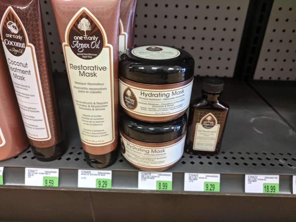 Sally Beauty | 16750 W Bluemound Rd #D, Brookfield, WI 53005, USA | Phone: (262) 784-8322