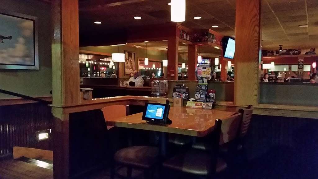 Applebees Grill + Bar | 4835 Florida Ave S, Lakeland, FL 33813 | Phone: (863) 701-7400