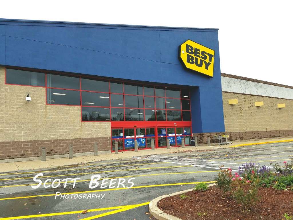 Best Buy | 550 Grossman Dr, Braintree, MA 02184, USA | Phone: (781) 848-1100