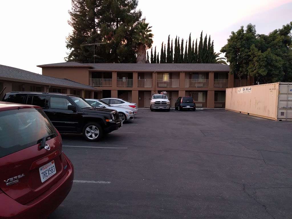 Sterling Inn | 2234 The Alameda, Santa Clara, CA 95050, USA | Phone: (408) 249-7600