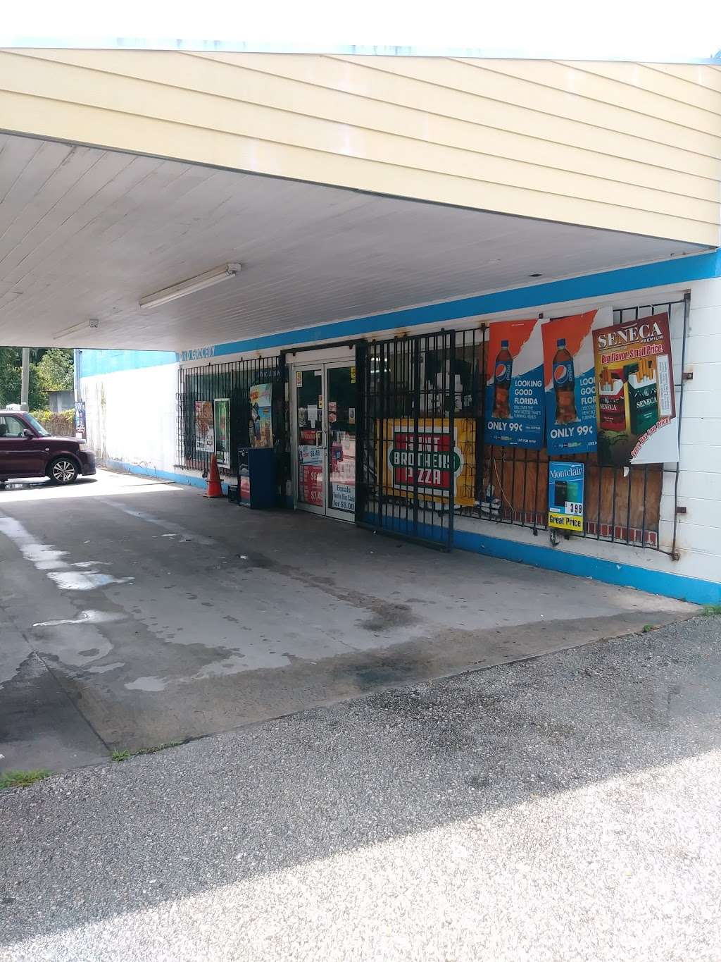 D & D Grocery | 3519 Nichols Rd, Lithia, FL 33547 | Phone: (813) 650-0077