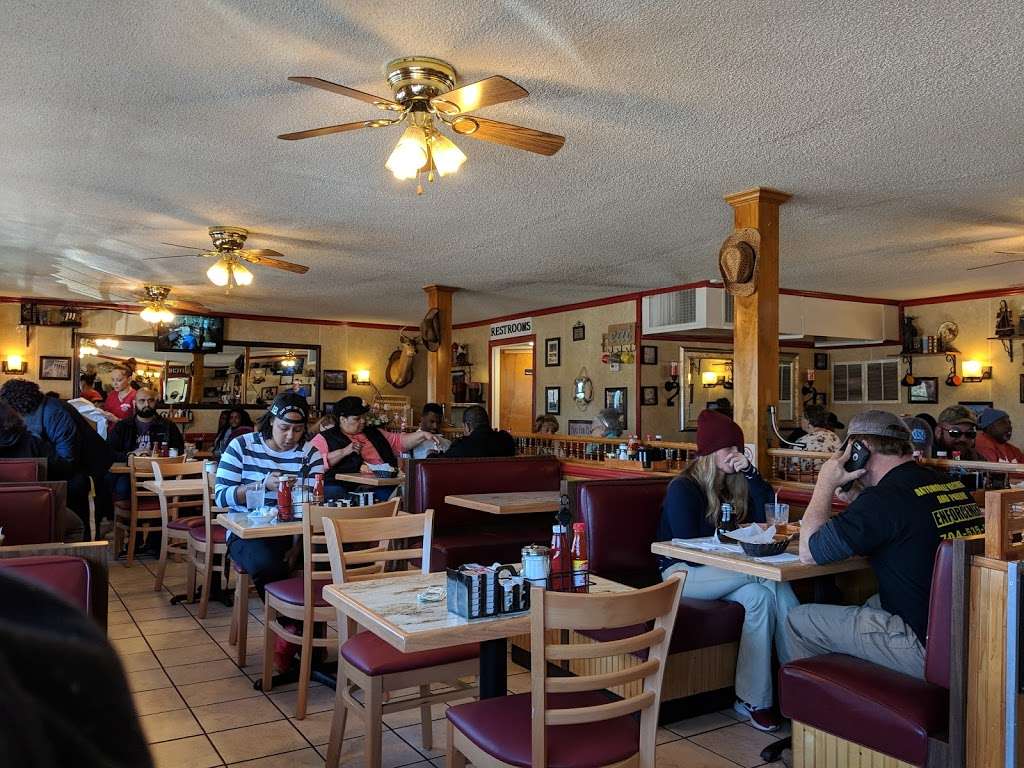 Sunflower Family Restaurant - 5400 Statesville Rd, Charlotte, NC 28269