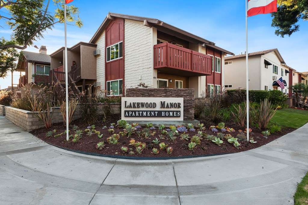 Lakewood Manor Apartments of Lakewood | 4907 1/4 Hayter Ave, Lakewood, CA 90712 | Phone: (562) 634-3642