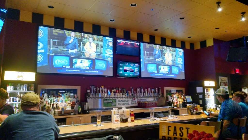 Buffalo Wild Wings | 8020 US-31, Indianapolis, IN 46227, USA | Phone: (317) 881-7500