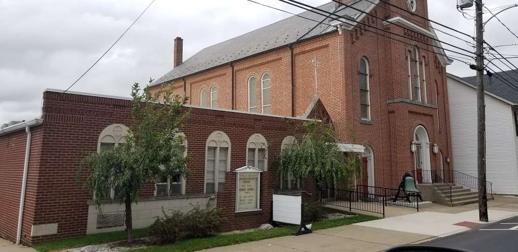 Saint Johns Evangelical Lutheran Church | 206 E Main St, Bath, PA 18014, USA | Phone: (610) 837-1061