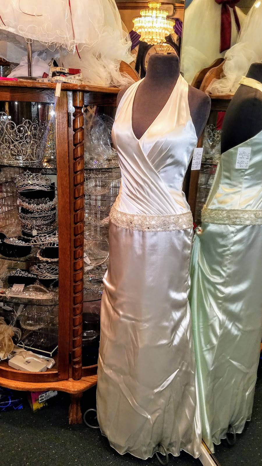 A Brides Dream LLC | 4127 Dixie Hwy, Louisville, KY 40216, USA | Phone: (502) 448-1885