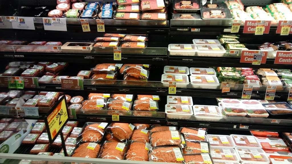 Shaws | 255 East Central Street, Franklin, MA 02038, USA | Phone: (508) 520-6880