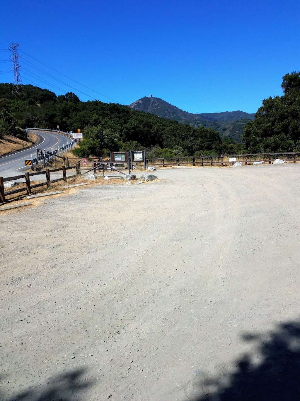 Woods Trail trailhead | Hicks Rd & Mt Umunhum Rd, Los Gatos, CA 95032