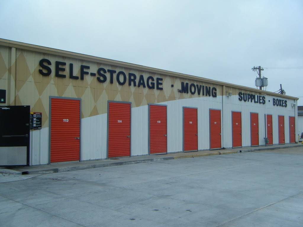 U-Haul Moving & Storage of Towne East | 5213 E Pawnee St, Wichita, KS 67218, USA | Phone: (316) 684-5283