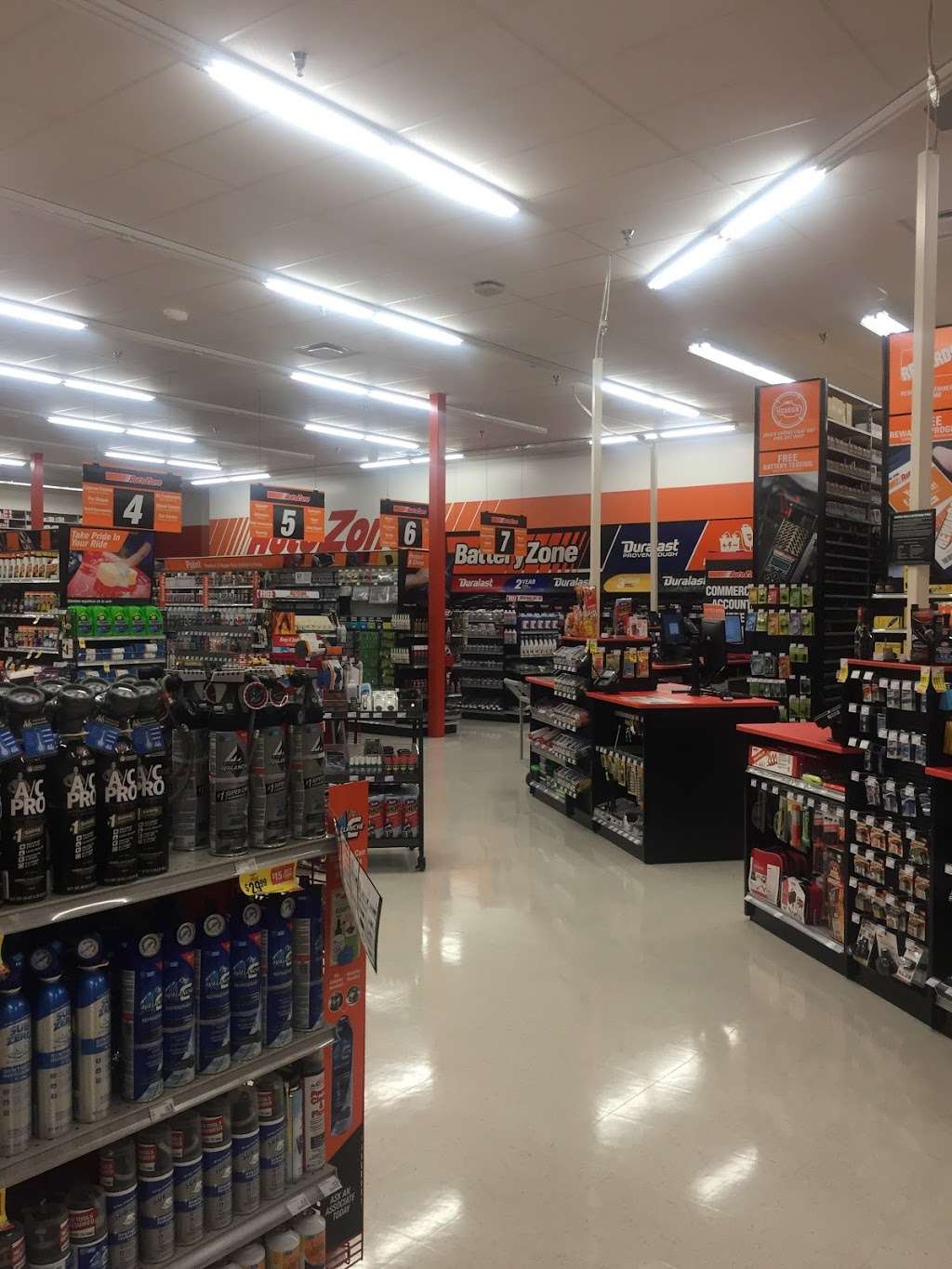 AutoZone Auto Parts | 3180 N 124th St, Wauwatosa, WI 53222, USA | Phone: (414) 290-7460