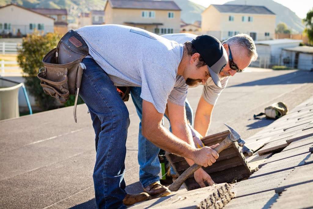 Inland Empire Roofing Co LLC | 264 E Main St, Riverside, CA 92507, USA | Phone: (909) 883-7663