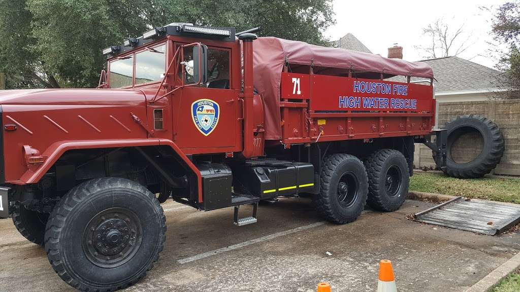 Houston Fire Station 71 | Space Center Blvd, Houston, TX 77062, USA | Phone: (832) 394-6700