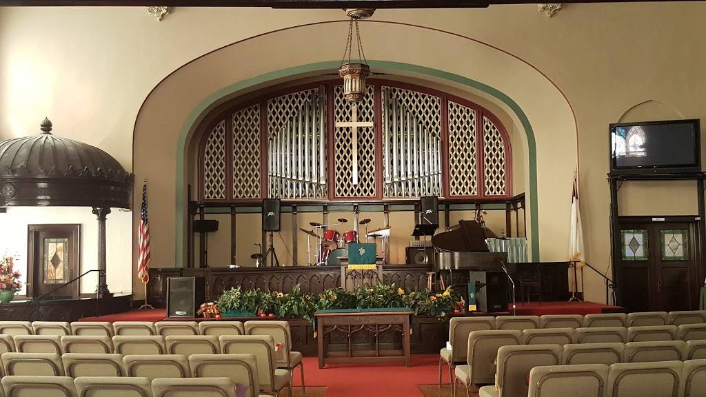 Tuxedo Park Baptist Church | 29 N Grant Ave, Indianapolis, IN 46201, USA | Phone: (317) 357-8087