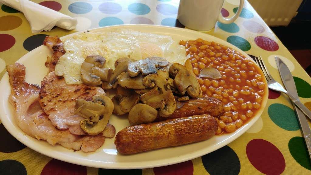 The Full Monty Cafe | 207 Brighton Rd, Coulsdon CR5 3EA, UK | Phone: 01737 558498