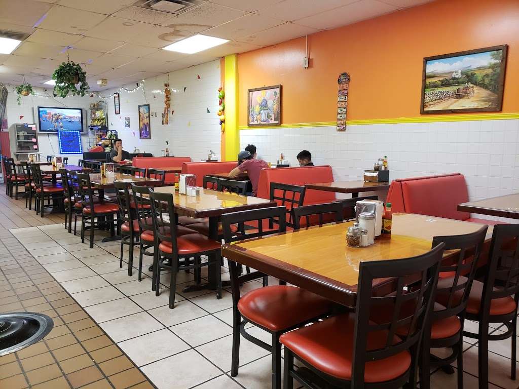 Las Minas Cafe | 3811 Blanco Rd, San Antonio, TX 78212 | Phone: (210) 944-4734