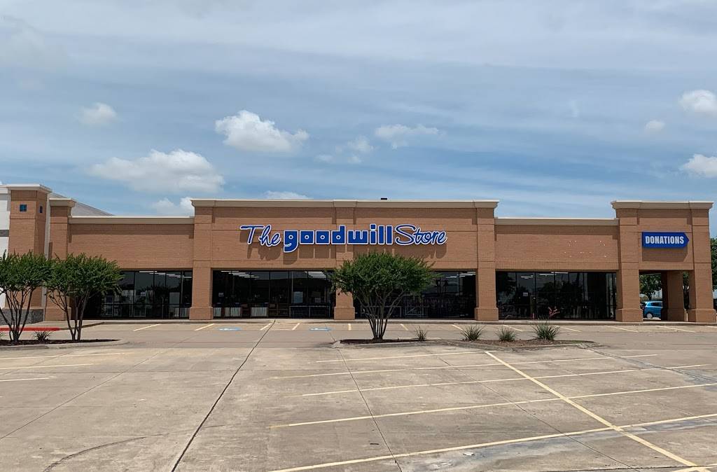 Goodwill Store - Benbrook | 8502 Benbrook Blvd, Benbrook, TX 76126, USA | Phone: (817) 769-4040