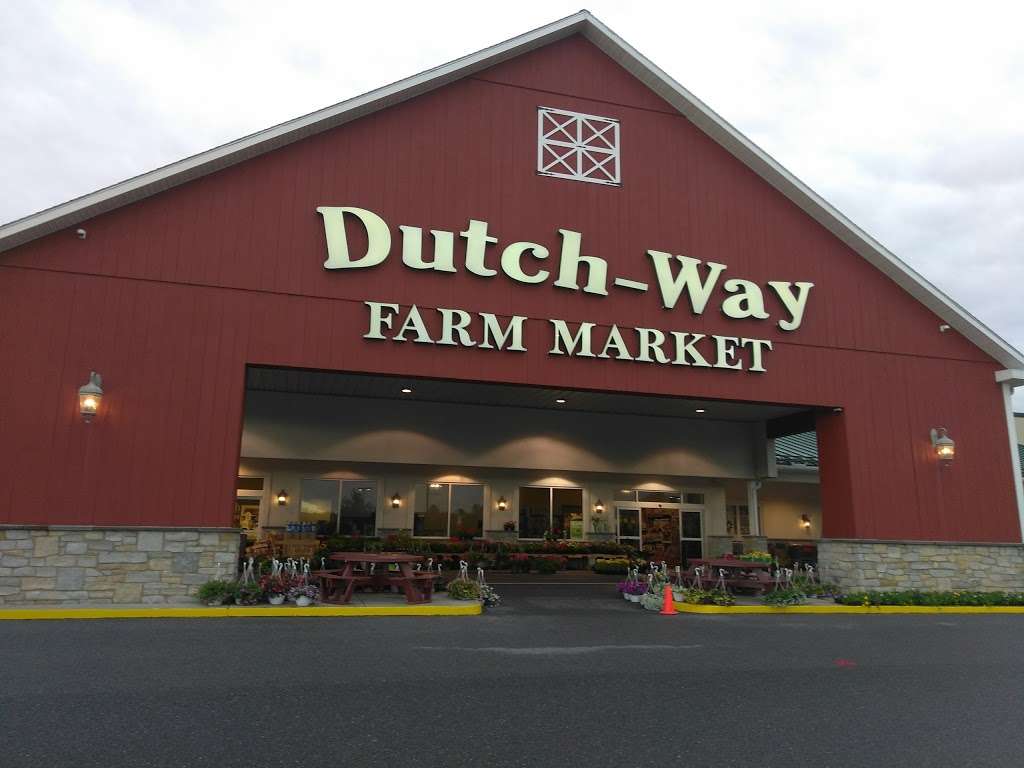 Dutch-Way Farm Market - Myerstown | 649 E Lincoln Ave, Myerstown, PA 17067, USA | Phone: (717) 866-5758