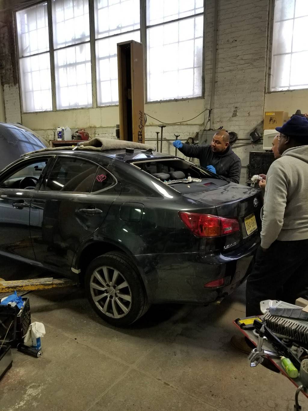 Joes Collision Center | 82 Jay St, Newark, NJ 07103 | Phone: (973) 485-0202