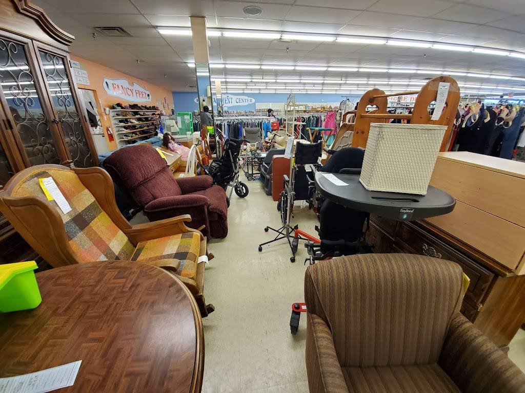 CHKD Thrift Store | 1356 E Little Creek Rd, Norfolk, VA 23518, USA | Phone: (757) 587-5437