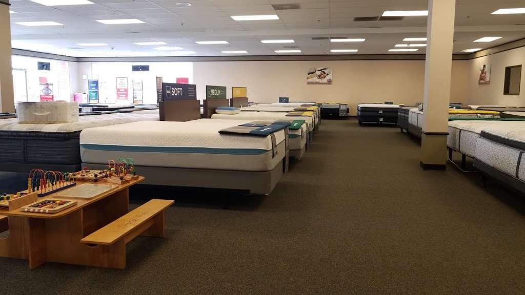 Mattress Firm Menifee | 30384 Haun Rd Ste 600-610, Menifee, CA 92584 | Phone: (951) 246-7009