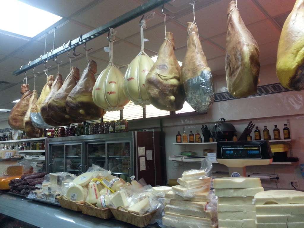 A & S Salumeria | 480 NJ-33, Millstone, NJ 08535, USA | Phone: (732) 792-7050