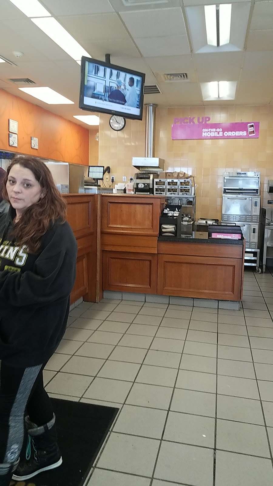 Dunkin | 815 S Main St, Bellingham, MA 02019, USA | Phone: (508) 876-9204