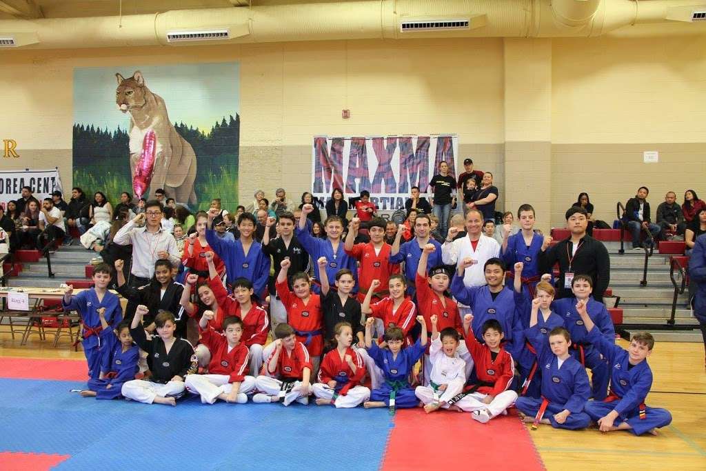 Max Martial Arts Lisle | 2735 Maple Ave, Lisle, IL 60532, USA | Phone: (331) 213-7144