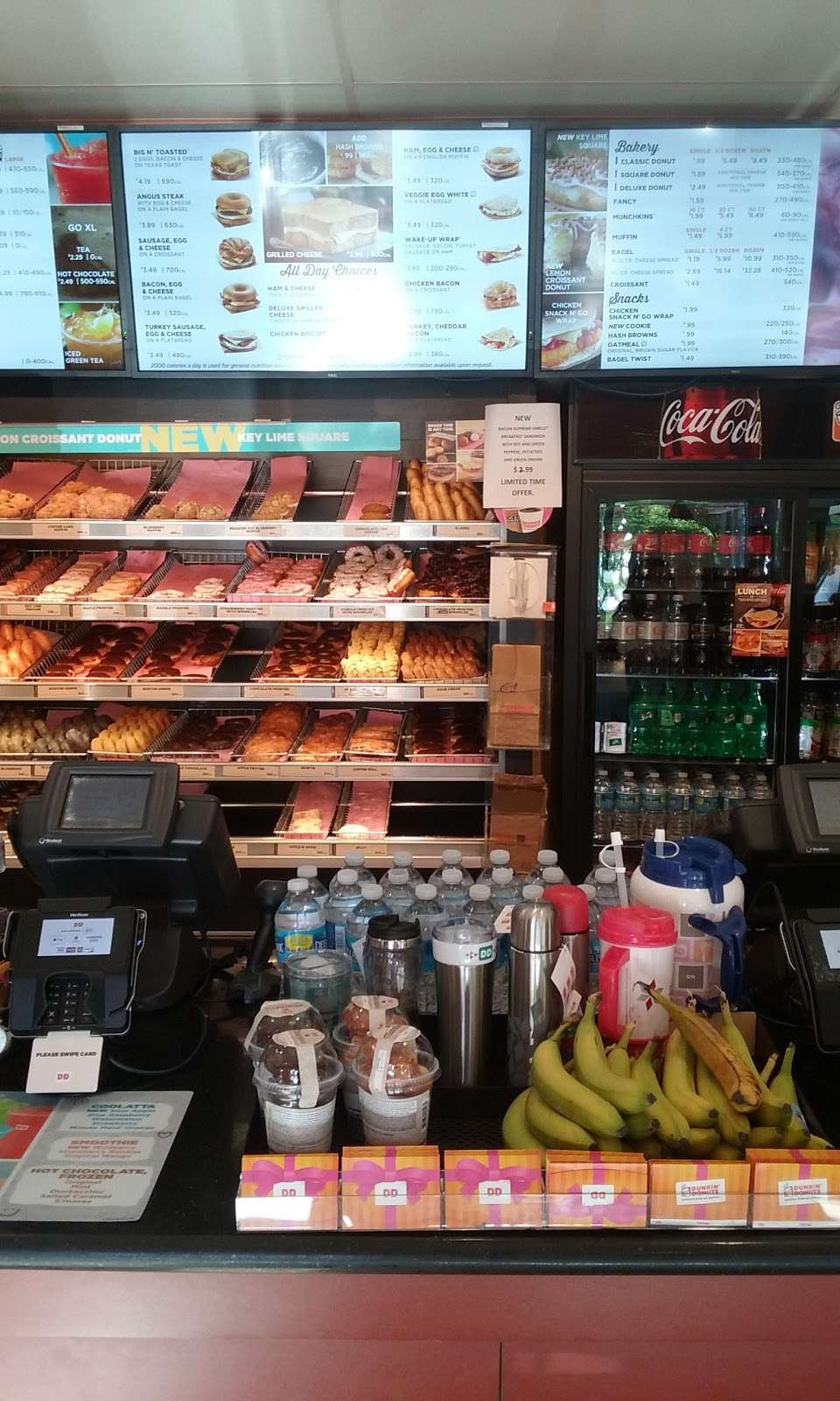 Dunkin Donuts | 201 York Rd, Towson, MD 21204, USA | Phone: (410) 821-0810