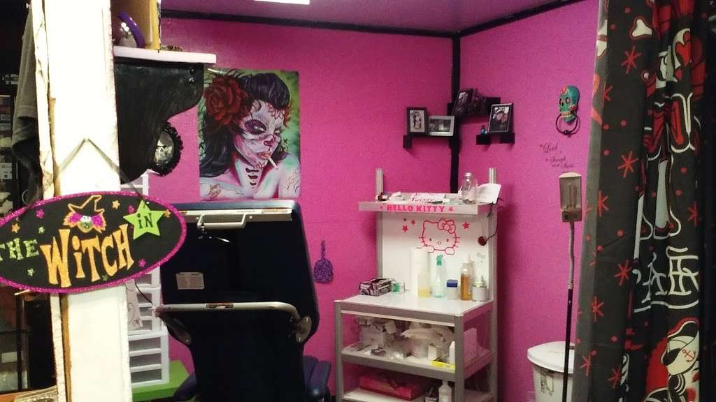 Body Accents | 1404 N Hwy 175, Seagoville, TX 75159, USA | Phone: (972) 287-5600