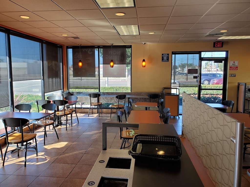 Jack in the Box | 17600 Bellflower Blvd, Bellflower, CA 90706, USA | Phone: (562) 920-6733