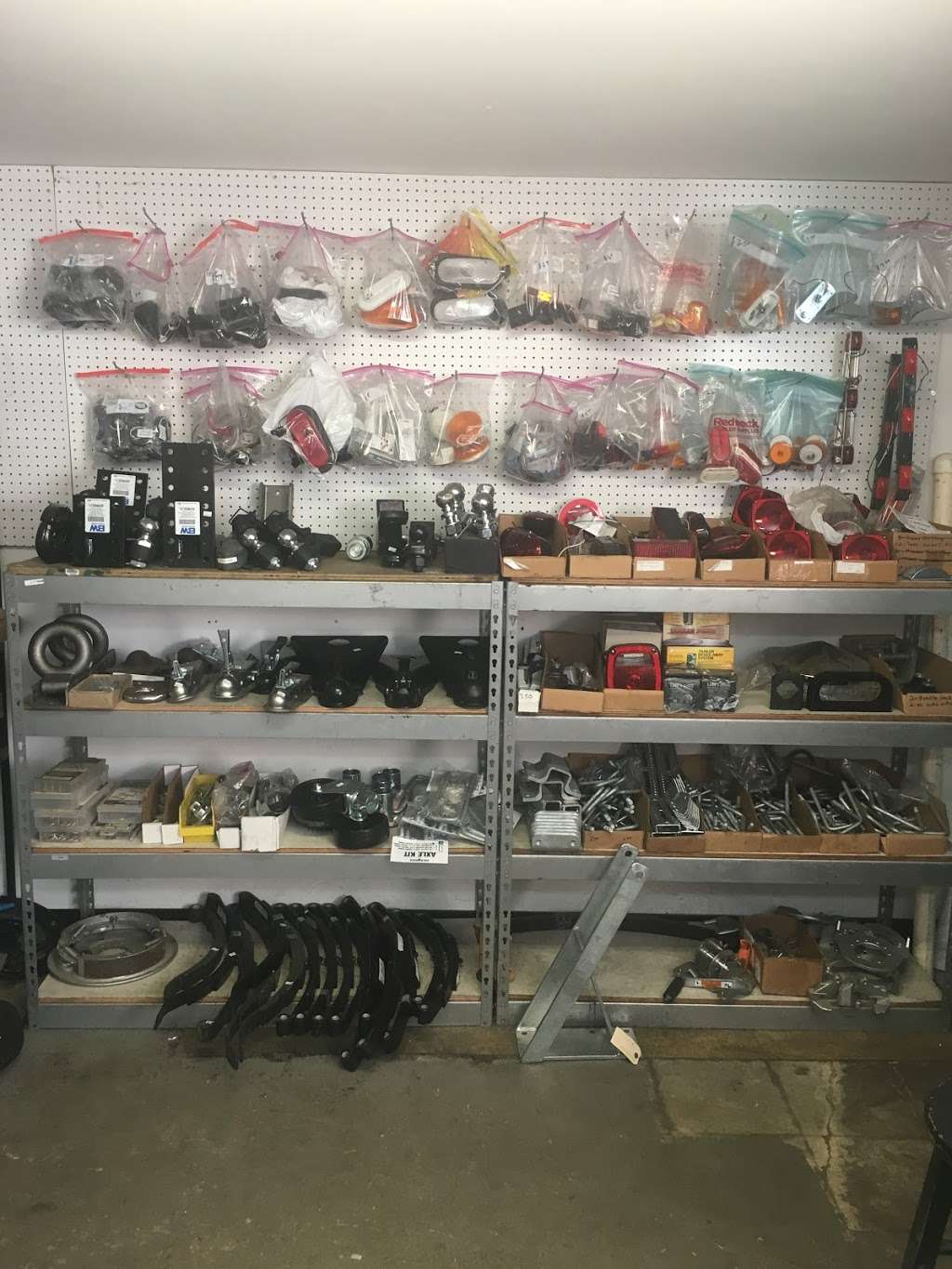 Trailerman Repair & welder inc | 5900 SW 43rd St, Davie, FL 33314 | Phone: (954) 584-8936