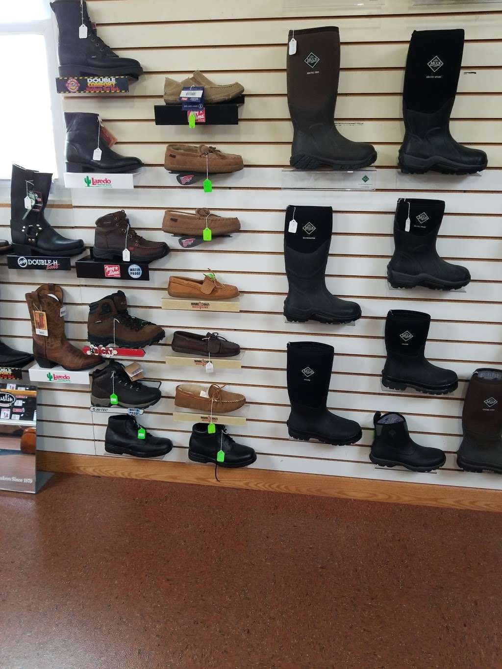 Milroy Shoes | 9214 IN-3, Milroy, IN 46156, USA | Phone: (765) 629-2109