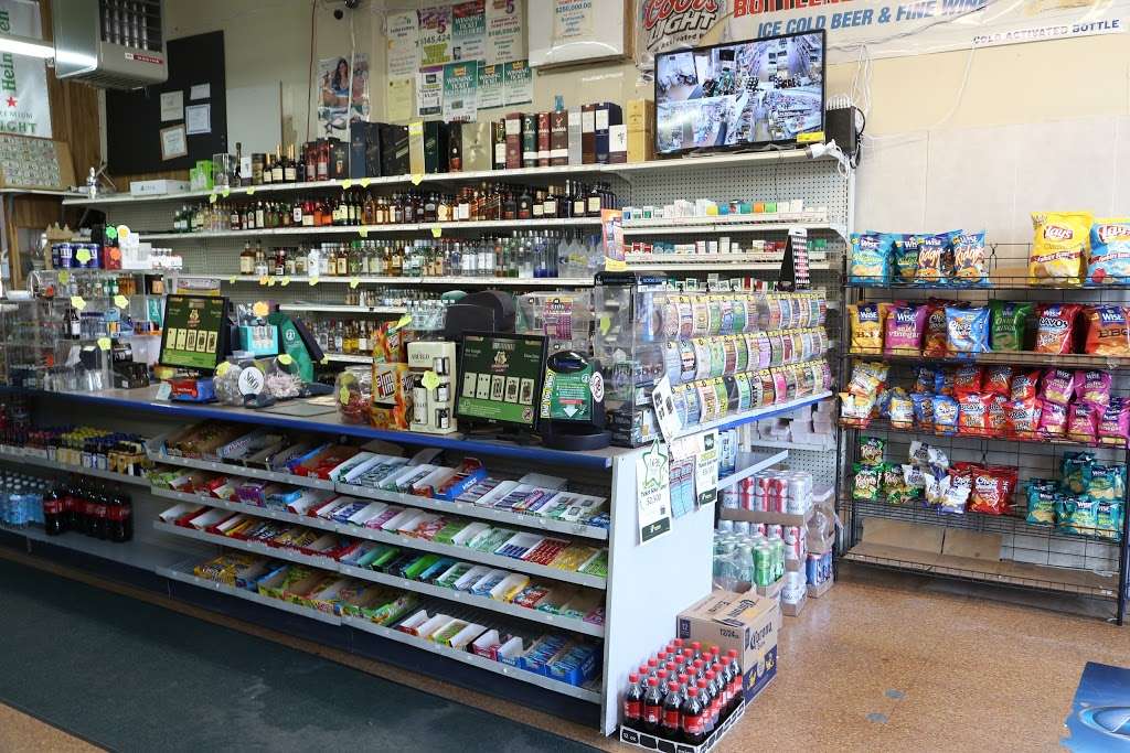 Bottleneck Liquors | 120 Market St, Clifton, NJ 07012, USA | Phone: (973) 472-3737