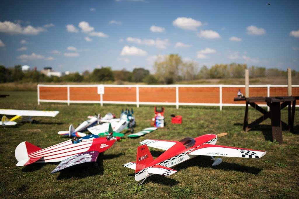 Checkerboard RC Flying Field | 1st Av Cutoff, Forest Park, IL 60130