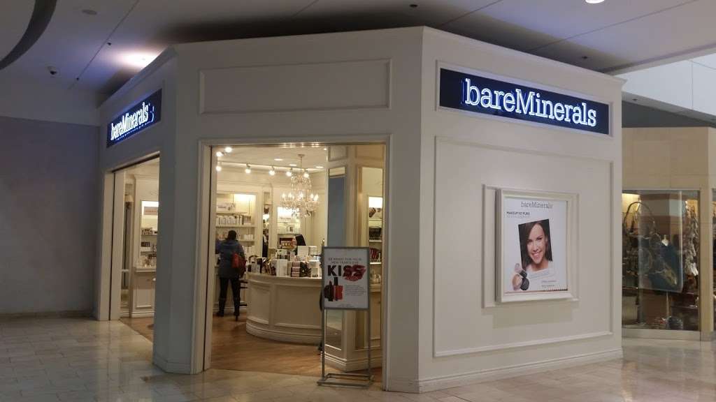 bareMinerals | 1 Garden State Plaza Spc #M09, Paramus, NJ 07652 | Phone: (201) 621-6212