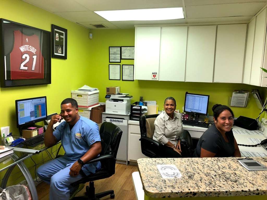 Little Smiles Dental | 1708 N Federal Hwy, Lake Worth, FL 33460 | Phone: (561) 588-2025