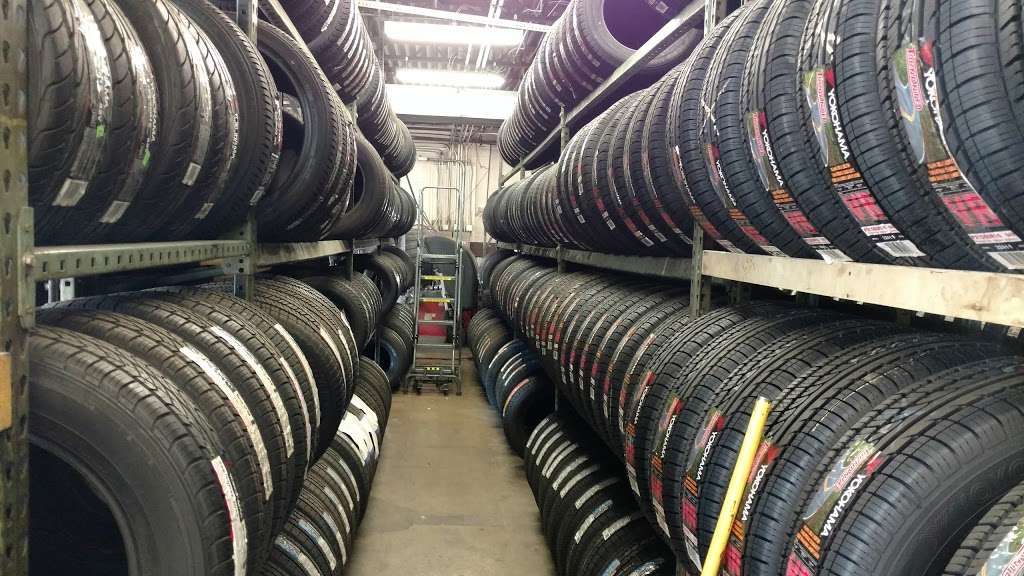 Mr. Tire Auto Service Centers | 5626 Buckeystown Pike, Frederick, MD 21704, USA | Phone: (301) 662-7344