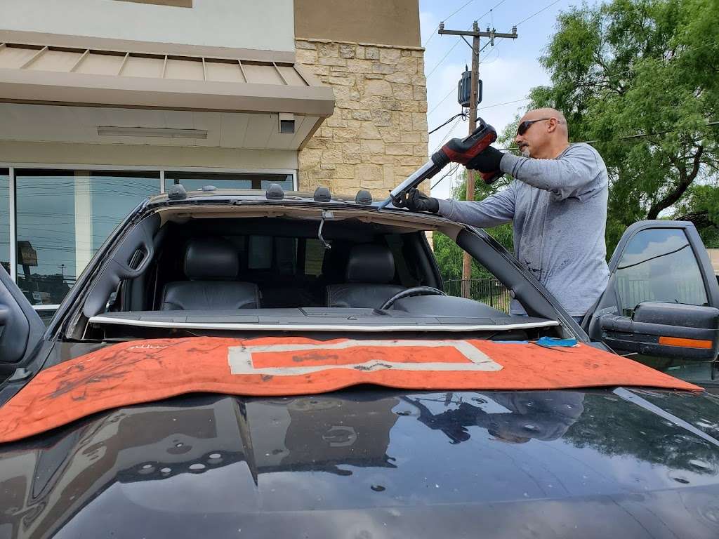 20/20 Windshield Repair/Replacement | San Antonio, TX, USA | Phone: (210) 393-8916