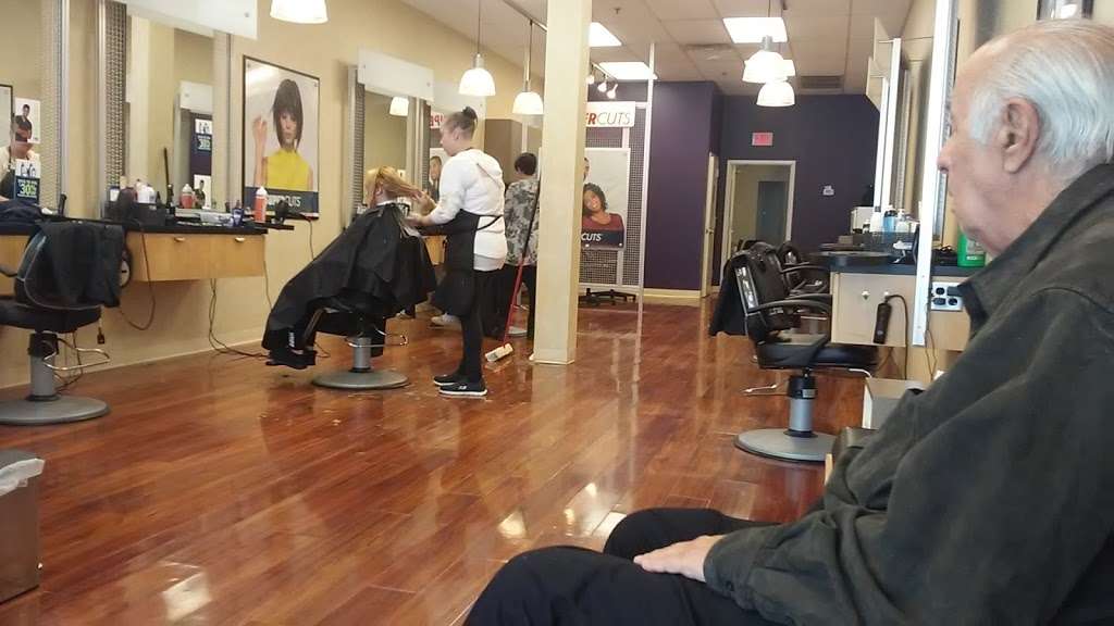 Supercuts | 22 Holt Dr, Stony Point, NY 10980, USA | Phone: (845) 786-3796