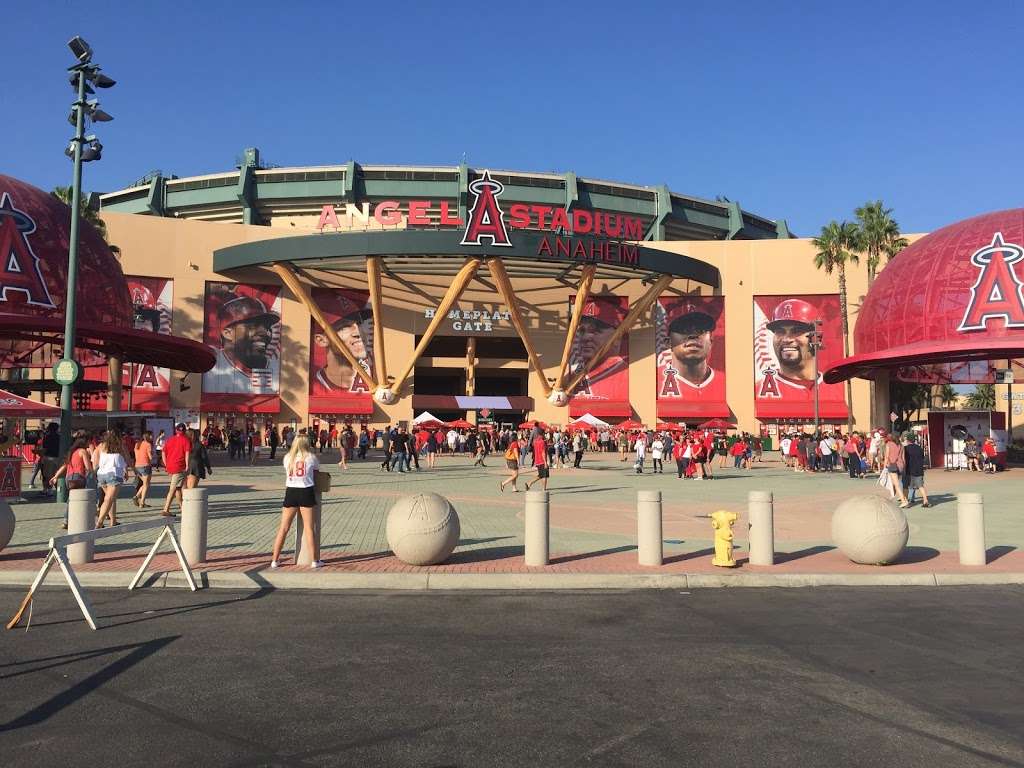 Angels Team Store | 2000 E Gene Autry Way, Anaheim, CA 92806, USA | Phone: (714) 940-2618