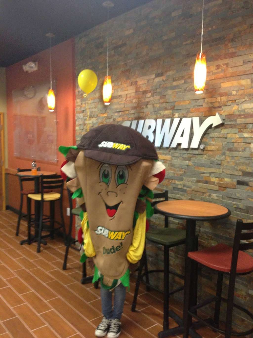 Subway Restaurants | 412 N Lakeview Ave, Anaheim, CA 92807, USA | Phone: (714) 685-6704