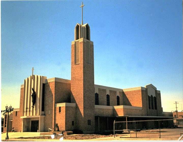 Saint Boniface Catholic Church | 2523, 120 N Janss St, Anaheim, CA 92805 | Phone: (714) 956-3110