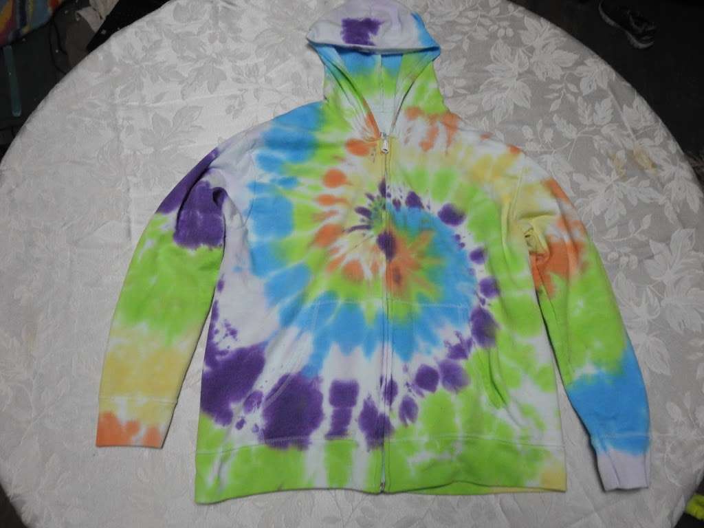 Cowdog Tie Dye | Goshen Rd, Cape May Court House, NJ 08210, USA | Phone: (609) 425-3271