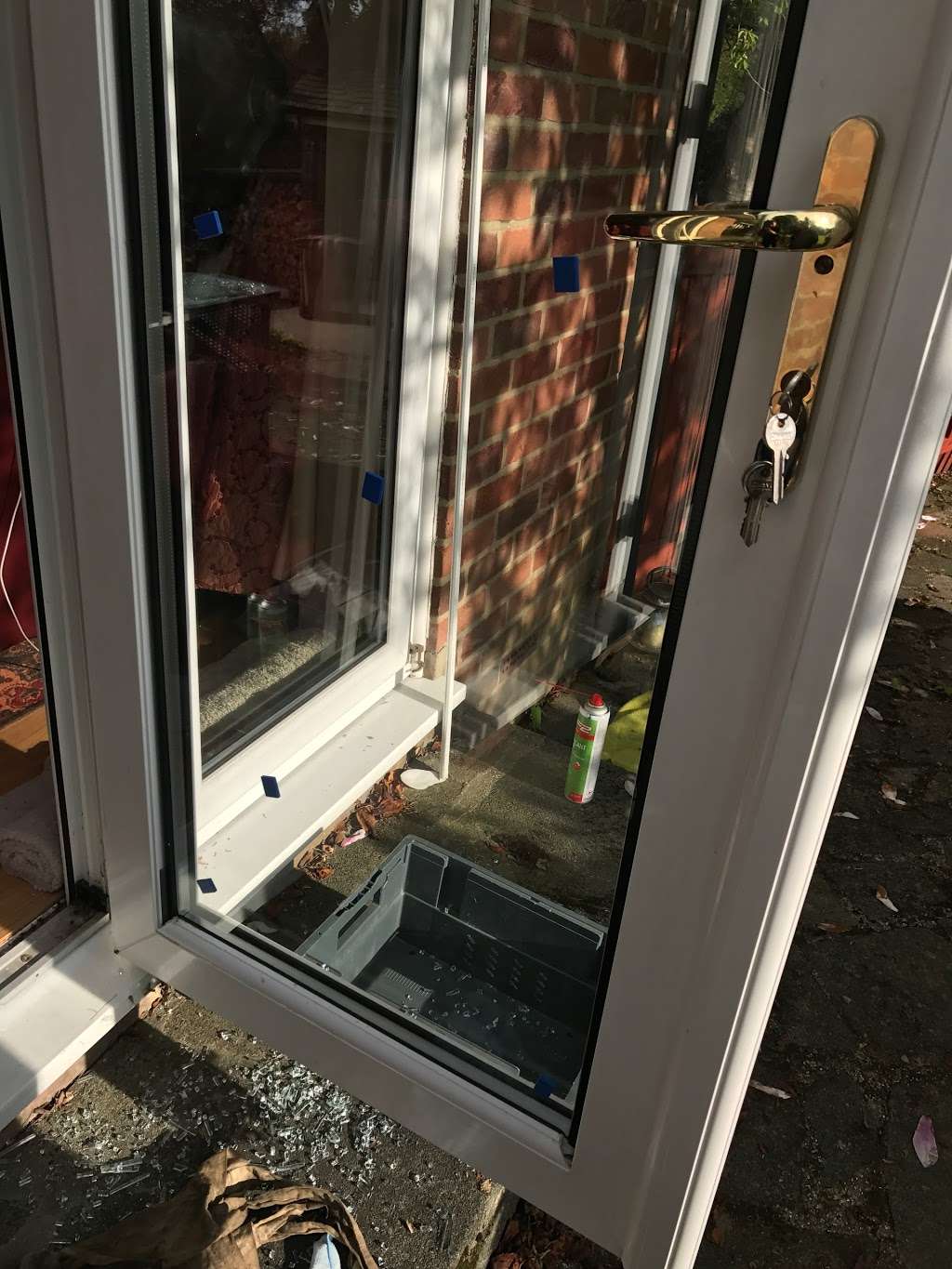 We Fix UPVC Window And door Repairs | 11, Little Mollands Farm, South Ockendon RM15 6RX, UK | Phone: 07527 969000