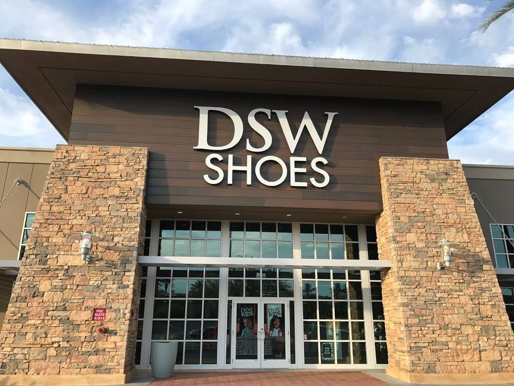 DSW Designer Shoe Warehouse | 21001 N Tatum Blvd, Phoenix, AZ 85050, USA | Phone: (480) 513-9348