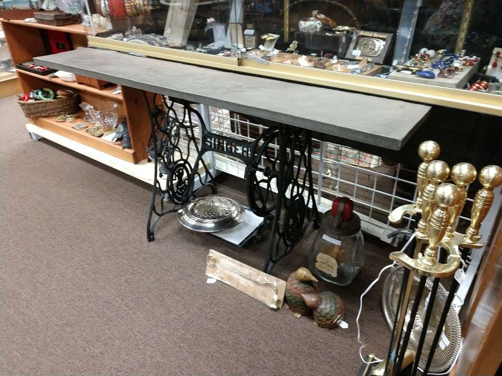 Antiques and More | 1801 S Dairy Ashford Rd #106, Houston, TX 77077, USA | Phone: (713) 876-5678