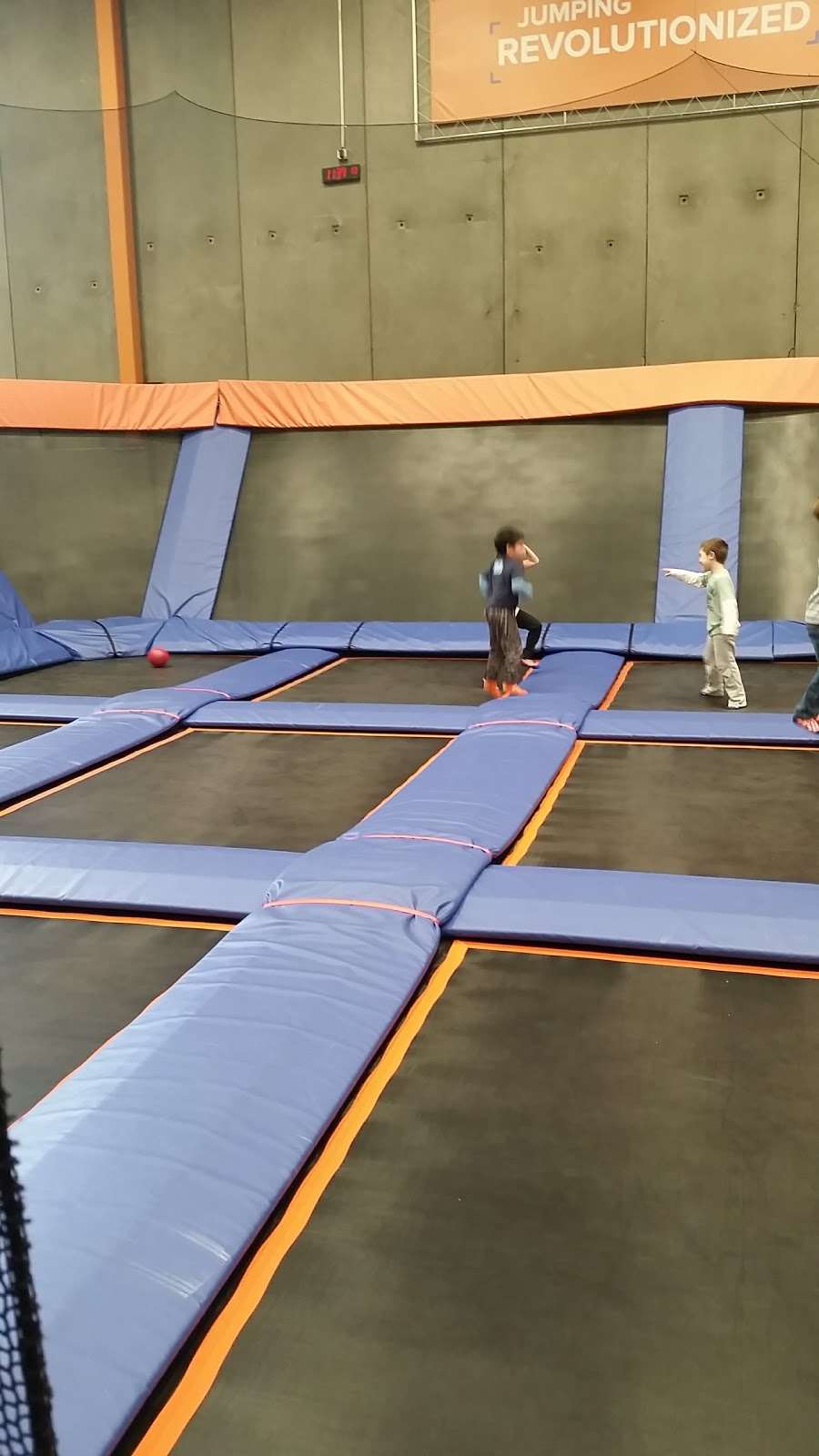 Sky Zone Trampoline Park | 360 Dr Martin Luther King Jr Dr, Norwalk, CT 06854, USA | Phone: (203) 939-7222