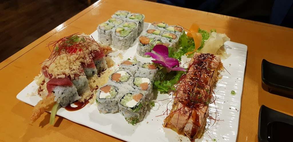 Tatami Sushi Restaurant | 118 N Bedford St, East Bridgewater, MA 02333, USA | Phone: (508) 378-3181