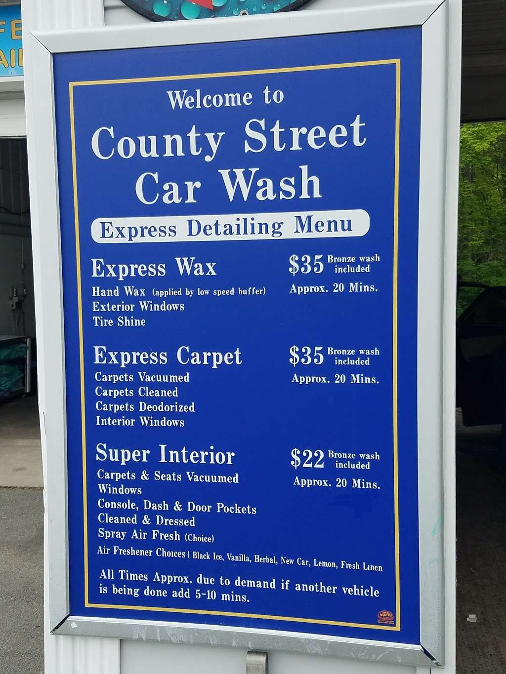 County St Car Wash | 610 County St, Taunton, MA 02780, USA | Phone: (508) 884-2980
